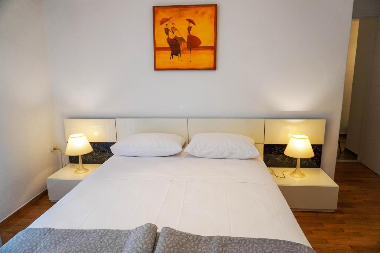 Marianna'S Stylish Brand New Apt In The Heart Of Афины Экстерьер фото