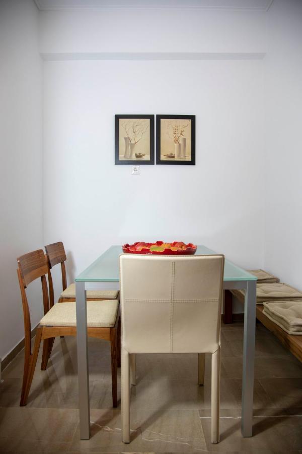 Marianna'S Stylish Brand New Apt In The Heart Of Афины Экстерьер фото